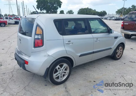 2011 Kia Soul + from USA, damaged, VIN KNDJT2A20B7707620